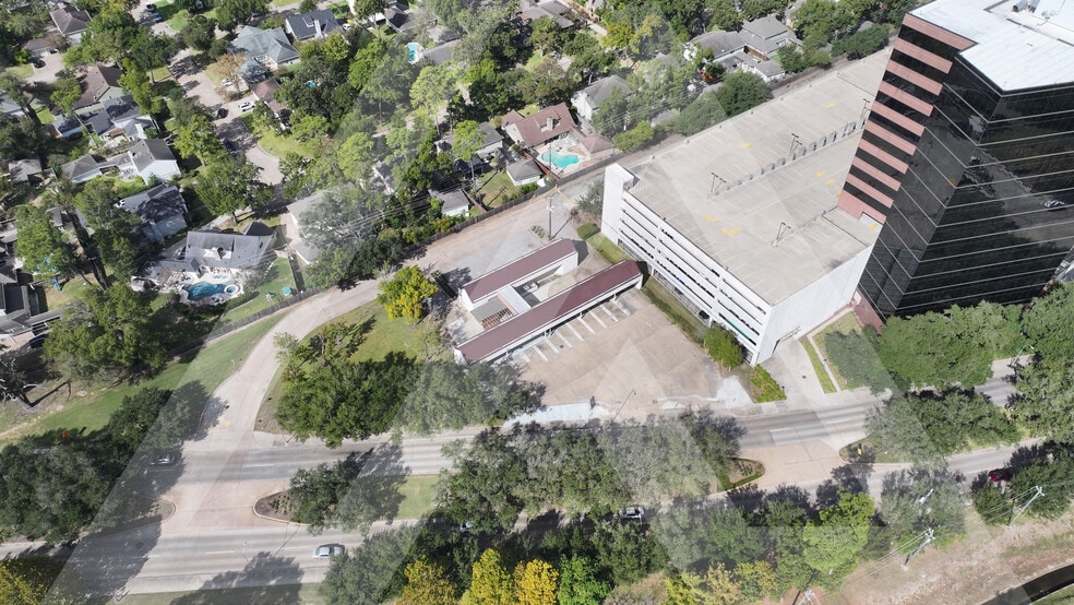 More Photos Of 747 N Eldridge Pky, Houston Bank For Sale