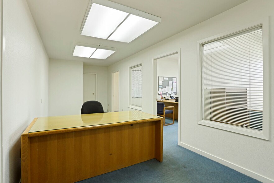 More Photos Of 200 W Harding Way, Stockton Office For Lease