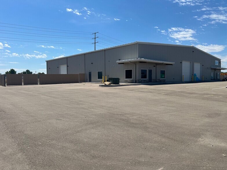 More Photos Of 412 Millennium Park Ln, Caldwell Warehouse For Lease