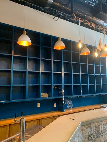 More Photos Of 904 H St NE, Washington Storefront Retail Residential For Sale