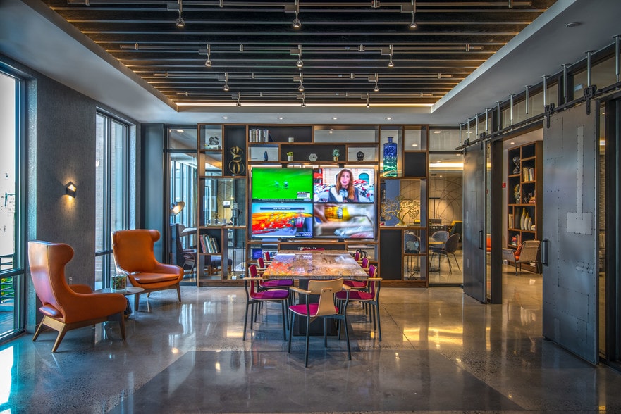 More Photos Of 145 Front St, Worcester Apartments For Lease