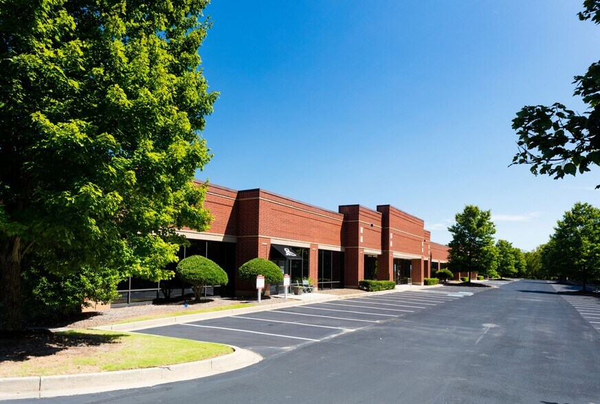 More Photos Of 6455 Shiloh Rd, Alpharetta Office For Sale
