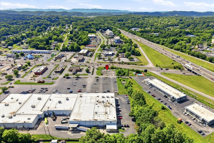 More Photos Of Merchants Dr, Knoxville Land For Lease