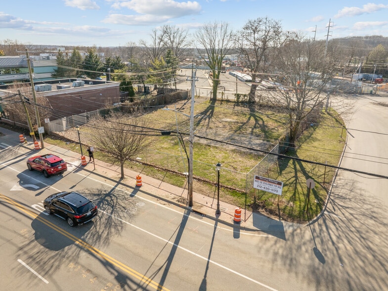 More Photos Of 1291 New York Ave, Huntington Station Land For Sale