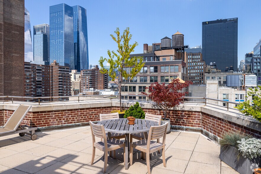More Photos Of 236 W 26th St, New York Multifamily For Sale