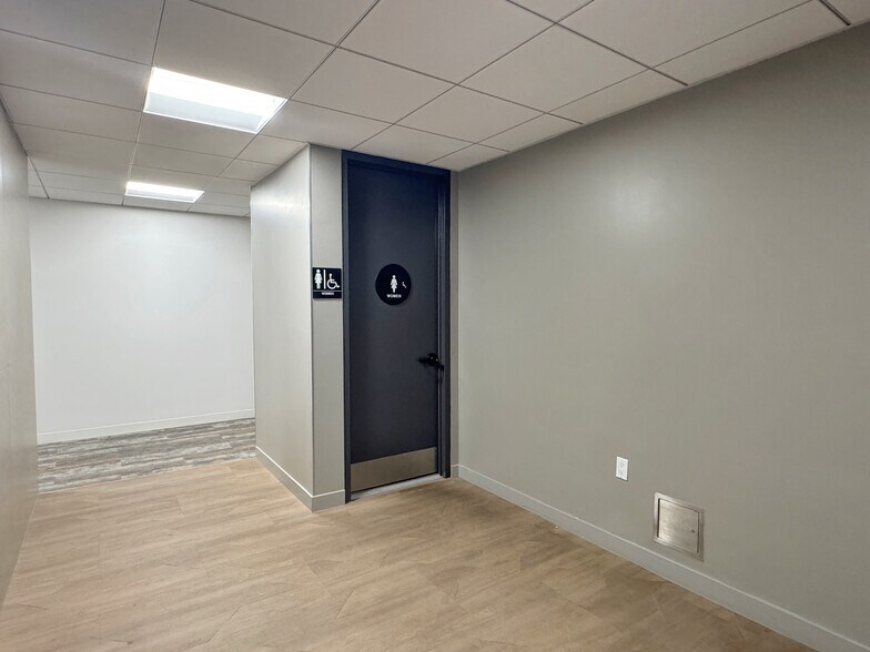 More Photos Of 22632 Golden Springs Dr, Diamond Bar Office For Lease