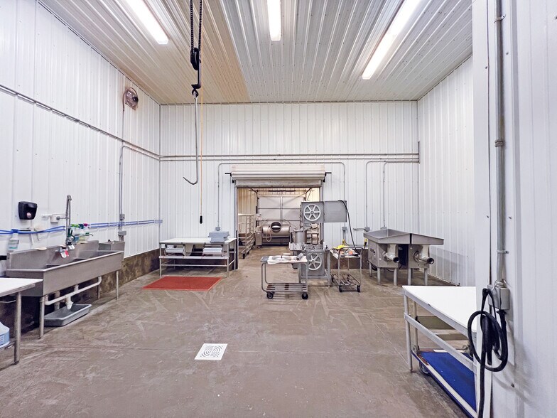 More Photos Of 55 Main St, Dell Industrial For Sale