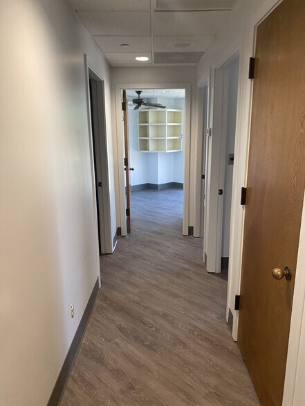 More Photos Of 8997 E Desert Cove Ave, Scottsdale Medical For Lease