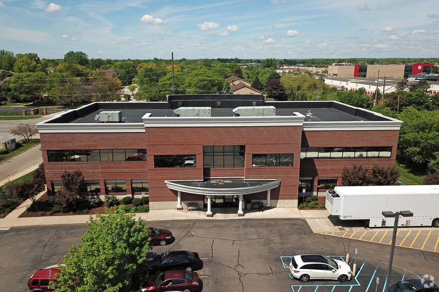 More Photos Of 2050 N Haggerty Rd, Canton Township Medical For Lease