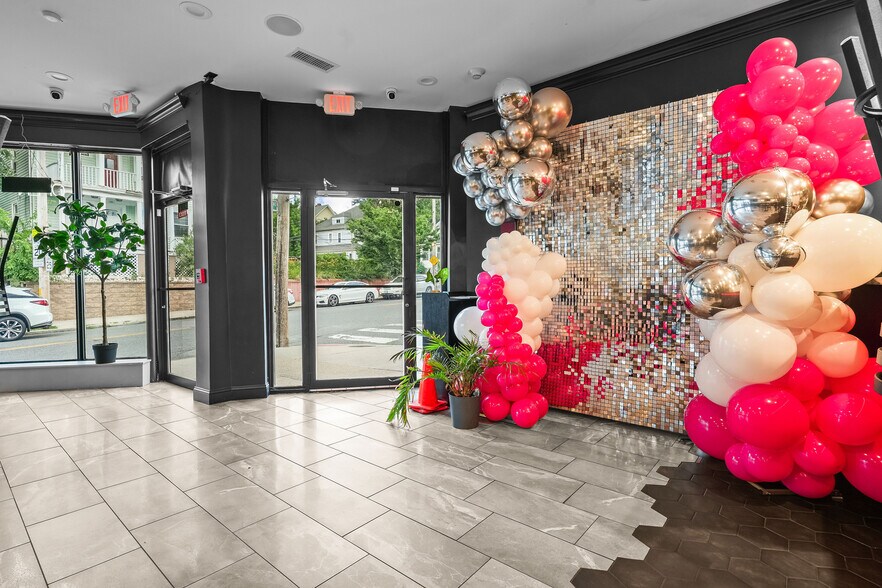 More Photos Of 1294 Chalkstone Ave, Providence Restaurant For Sale