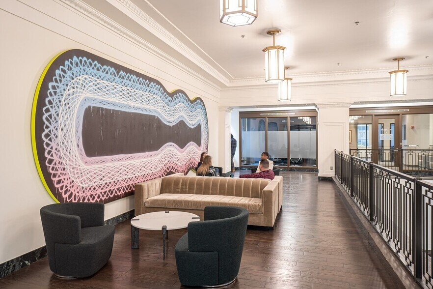 More Photos Of 719 Griswold St, Detroit Office For Lease