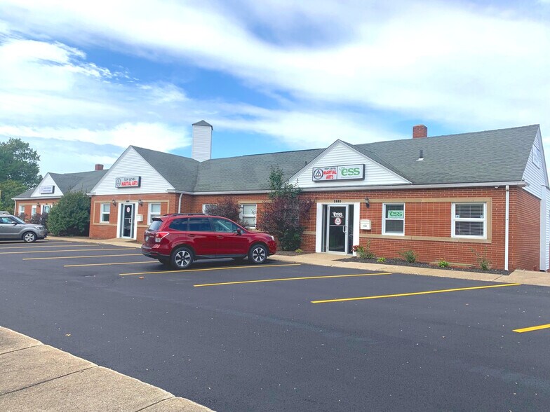 More Photos Of 2680 N Haven Blvd, Cuyahoga Falls Medical For Lease