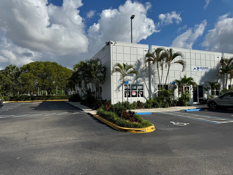 More Photos Of 4005 NW 114th Ave, Doral Business Park For Lease