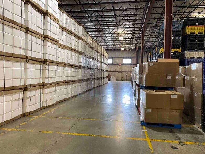 More Photos Of 100 Formad Industrial Dr, Fort Madison Industrial For Sale