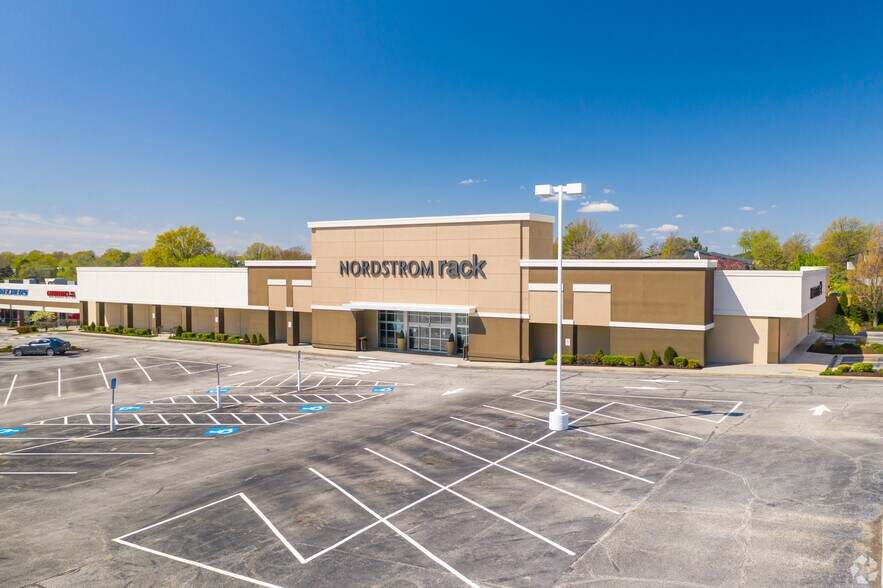 More Photos Of 9510-9676 Quivira Rd, Lenexa Unknown For Lease