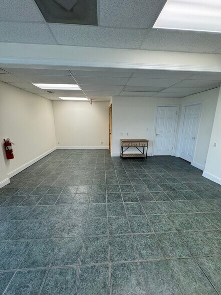 More Photos Of 332 2nd Ave E, Oneonta Office For Sale