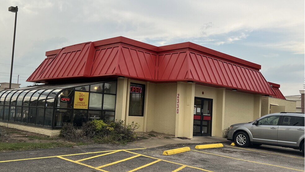 More Photos Of 2400 Gessner Rd, Houston Unknown For Lease