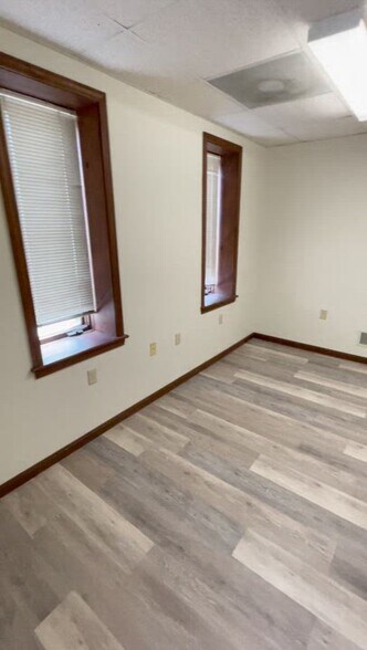 Primary Photo Of 2422 Gehman Ln, Lancaster Freestanding For Lease