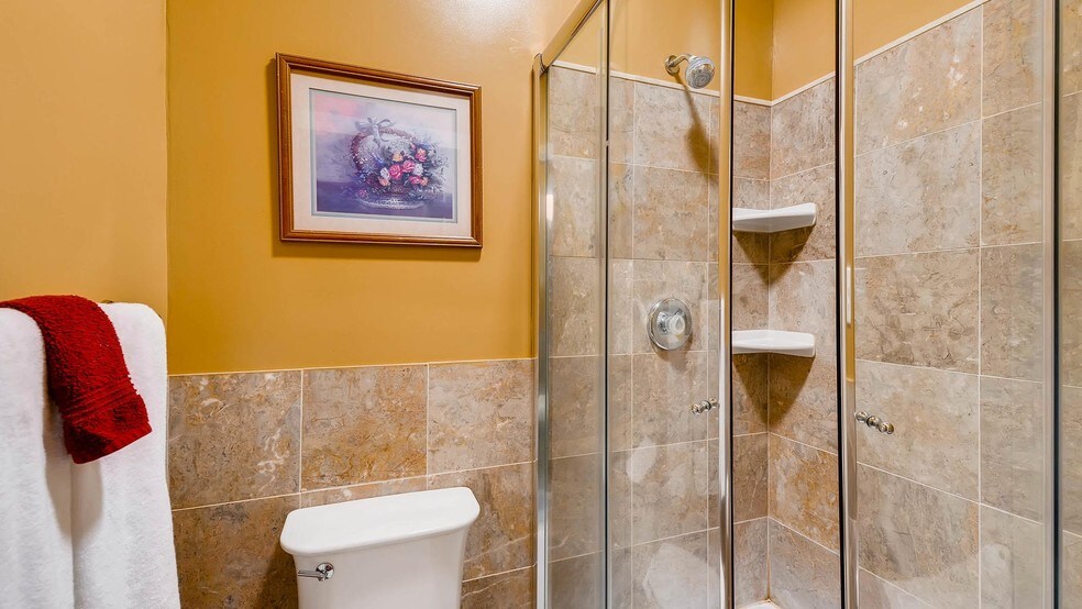 More Photos Of 1305 W 3rd St, Florence Hotel For Sale