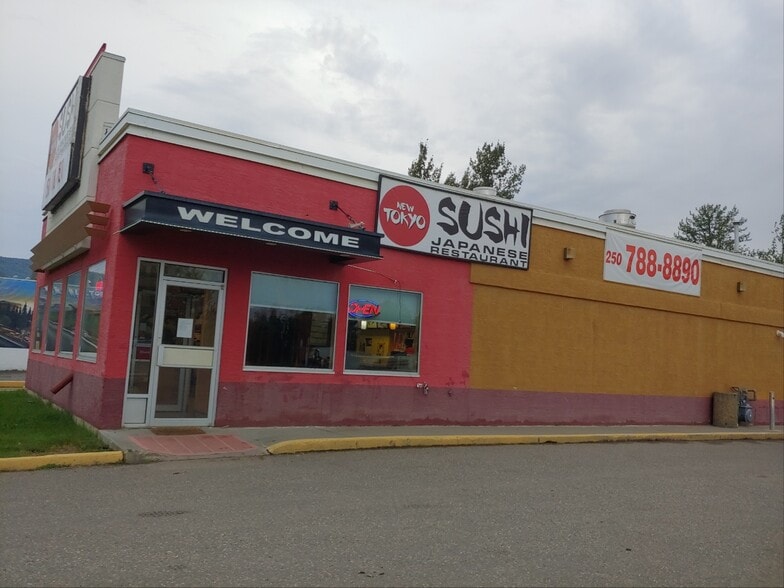 Primary Photo Of 4800 N Access Rd, Chetwynd Fast Food For Sale