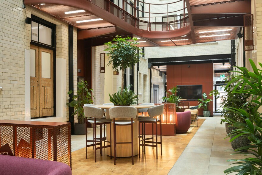 More Photos Of 57 Hilton St, Manchester Office For Lease