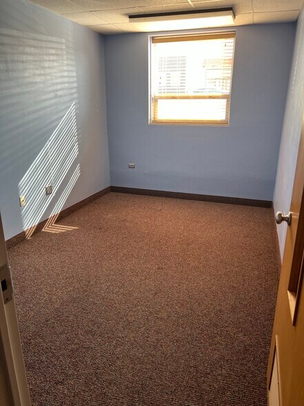More Photos Of 110 6th Ave SE, Aberdeen Office For Lease