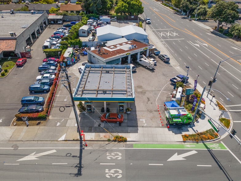 More Photos Of 996 W Evelyn Ave, Sunnyvale Service Station For Sale