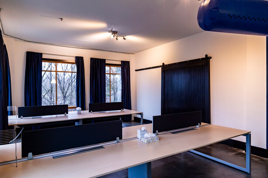 More Photos Of 319 Atlanta St SE, Marietta Office For Lease