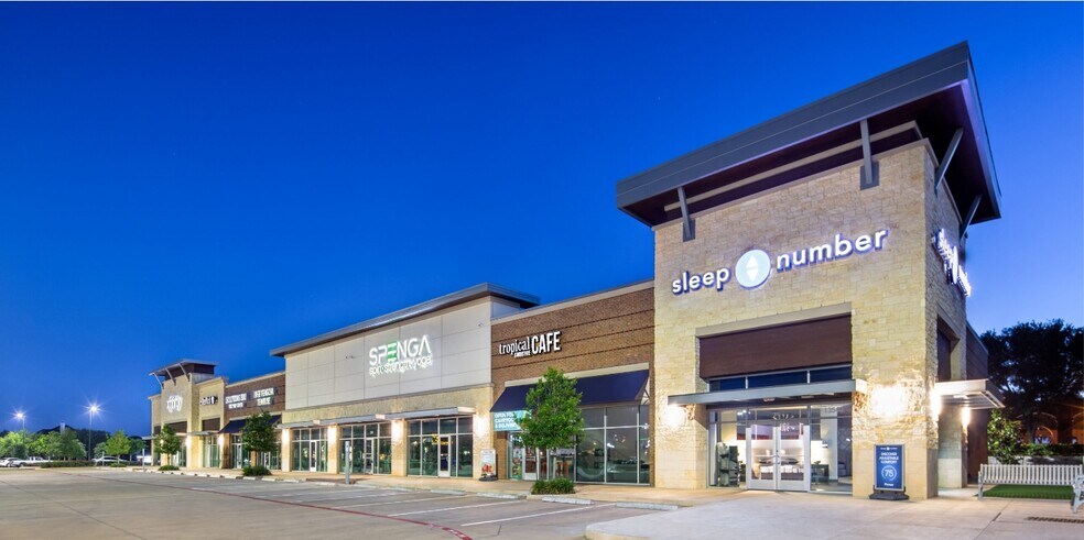 More Photos Of 13517 University Blvd, Sugar Land Unknown For Lease
