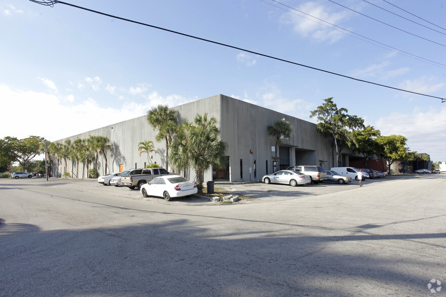 Primary Photo Of 901-999 NW 10th Ter, Fort Lauderdale Warehouse For Lease