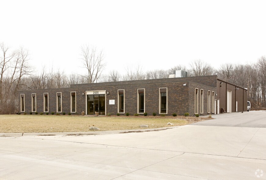 Primary Photo Of 2505 Industrial Row Dr, Troy Warehouse For Sale