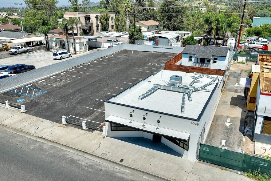 More Photos Of 1045 Main St, Ramona Freestanding For Sale