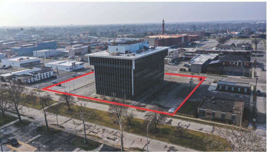 More Photos Of 511 Fort St, Port Huron Office Residential For Sale