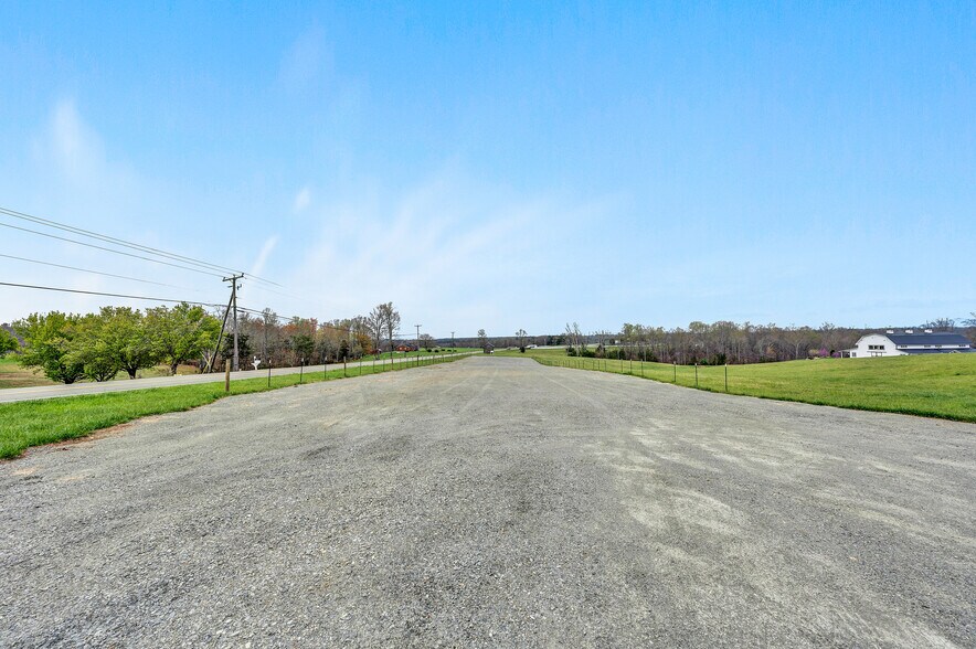 More Photos Of 9945 Brooks Mill Rd, Burnt Chimney Specialty For Sale