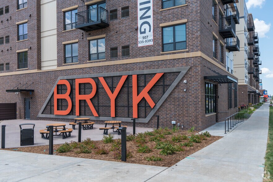 Primary Photo Of 401 Broadway Ave N, Rochester Apartments For Lease