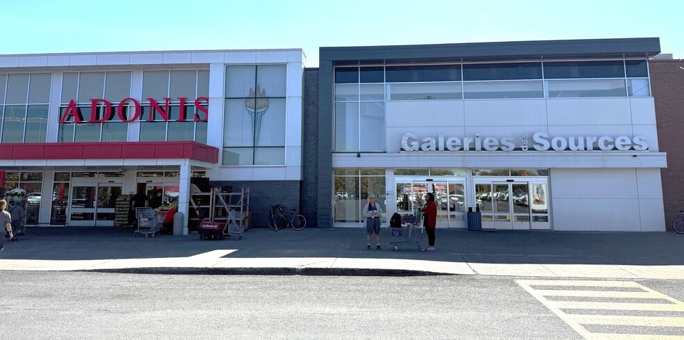 More Photos Of 3237 Boul des Sources, Dollard-des-Ormeaux General Retail For Lease