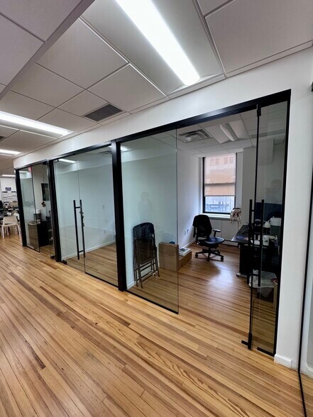 More Photos Of 50 Court St, Brooklyn Office For Lease