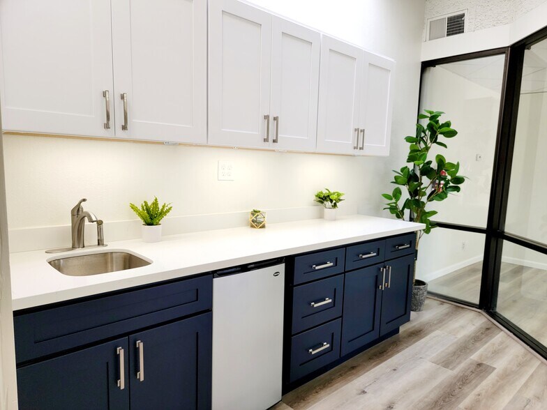 More Photos Of 3350 Scott Blvd, Santa Clara Office For Lease