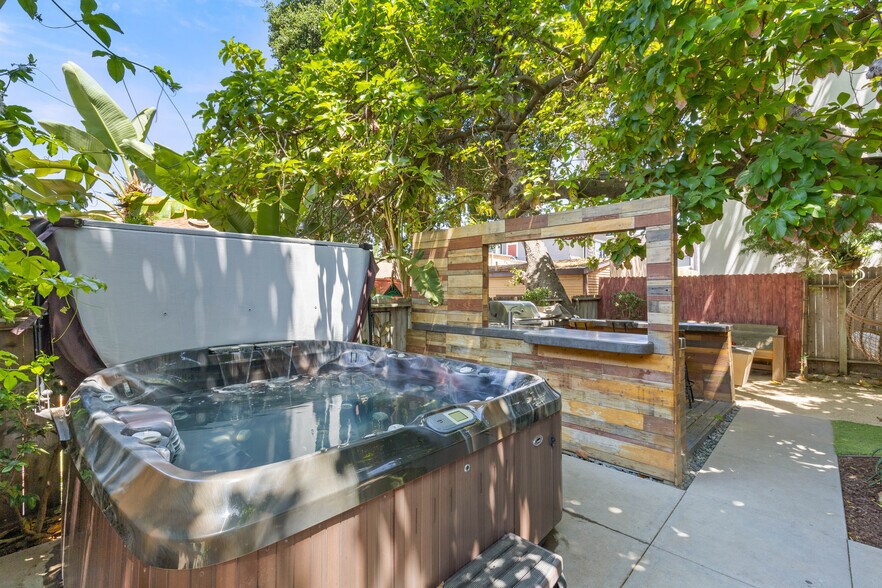 More Photos Of 942 23rd St, San Diego Apartments For Sale