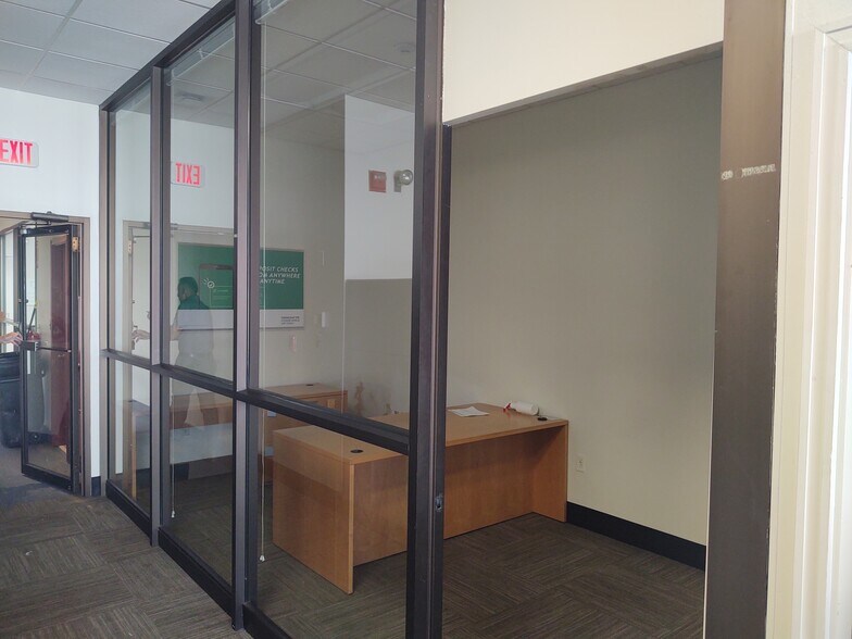 More Photos Of 43-47 Nason St, Maynard Bank For Lease