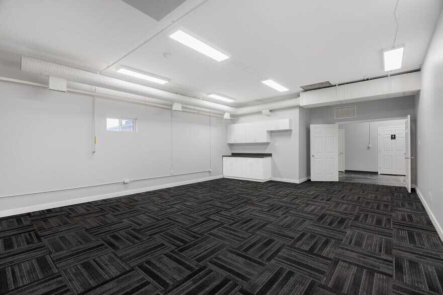 More Photos Of 9612 Franklin Av, Fort McMurray Freestanding For Lease