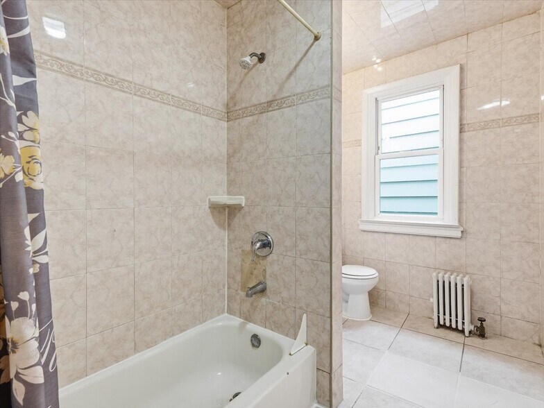 More Photos Of 1021 Westside Ave, Jersey City Apartments For Sale