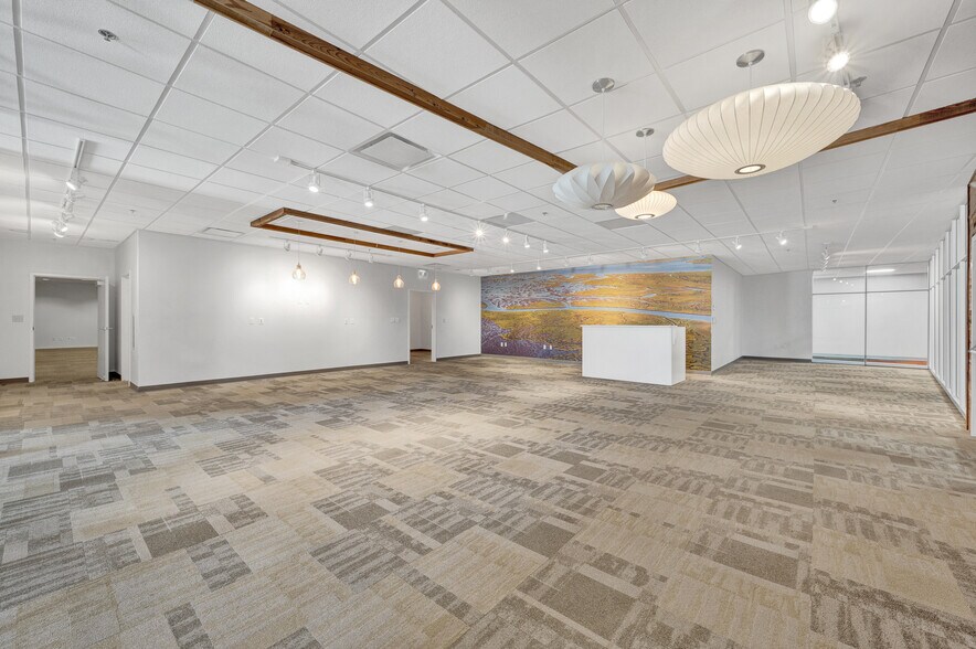 More Photos Of 4500 Leeds Ave, North Charleston Unknown For Lease