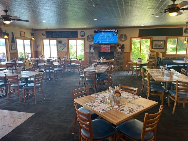 More Photos Of 406 9th St NE, Waseca Restaurant For Sale