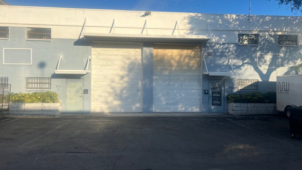 More Photos Of 8283 NW 64th St, Miami Light Distribution For Sale