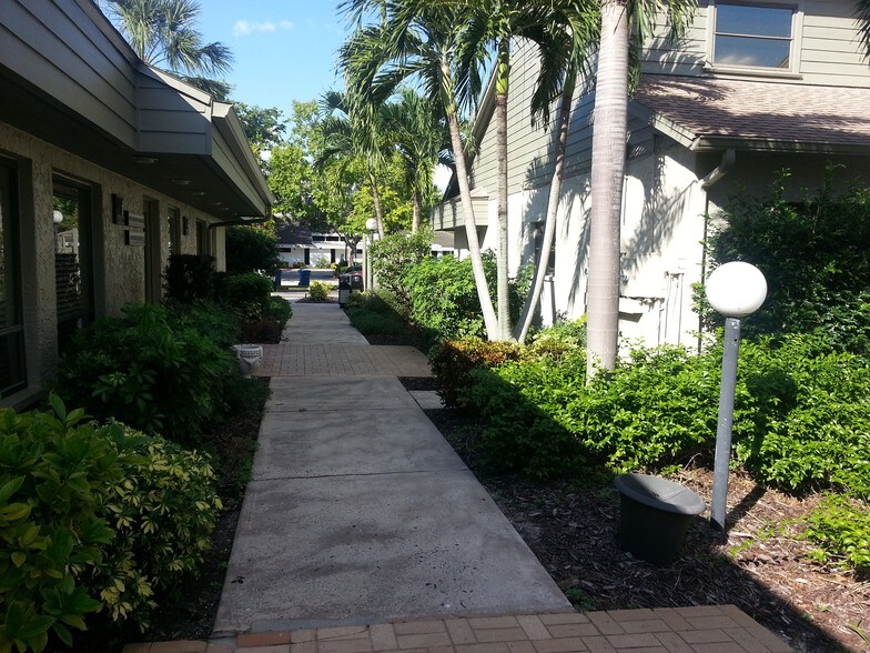 More Photos Of , Fort Myers Office For Sale