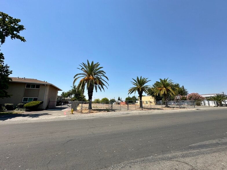 More Photos Of 5139 Hillsdale blvd, Sacramento Land For Sale