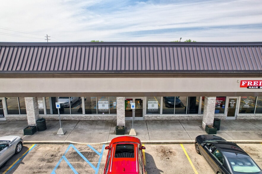 More Photos Of 3802 E Court St, Flint Unknown For Lease