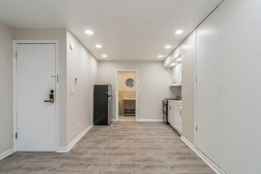 More Photos Of 40 Beacon Ave, Jersey City Apartments For Sale