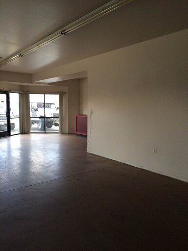 More Photos Of 6221 E Copper Hill Dr, Prescott Valley Storefront Retail Residential For Lease